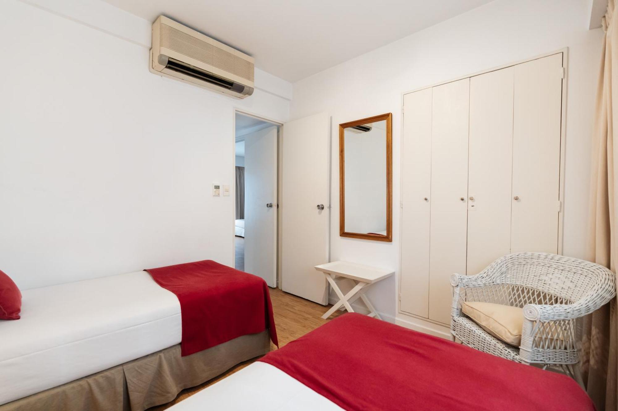 Hotel Loi Flats