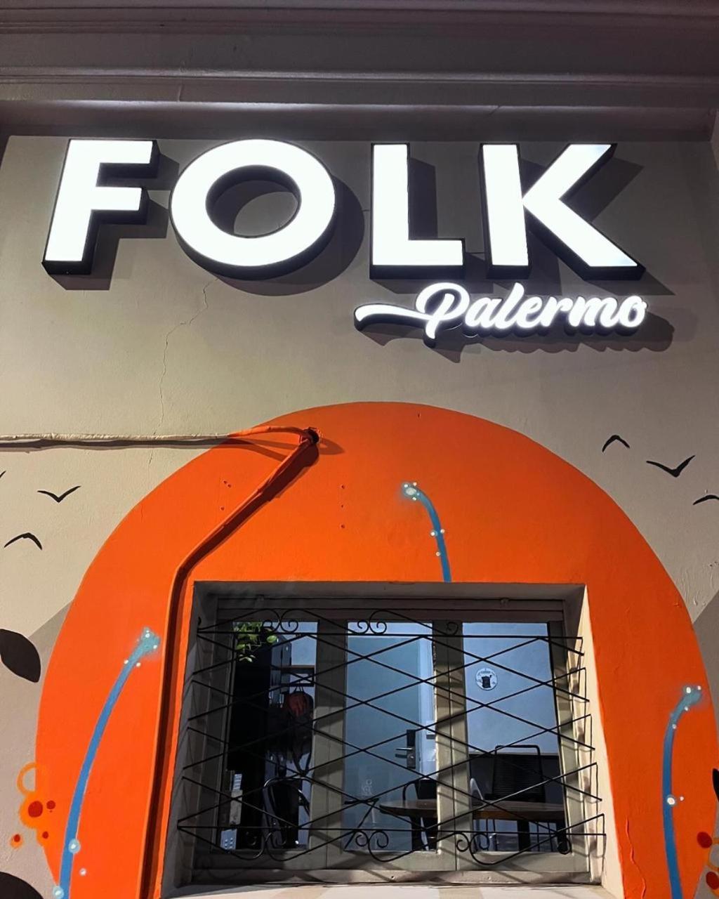 Folk Palermo