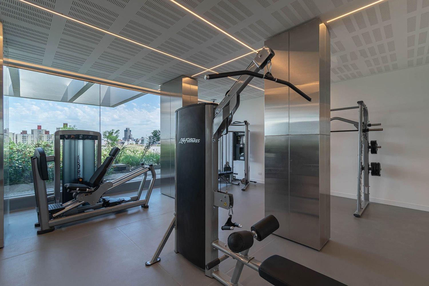 Stunning 1br W/ Pool, Gym, & Sauna