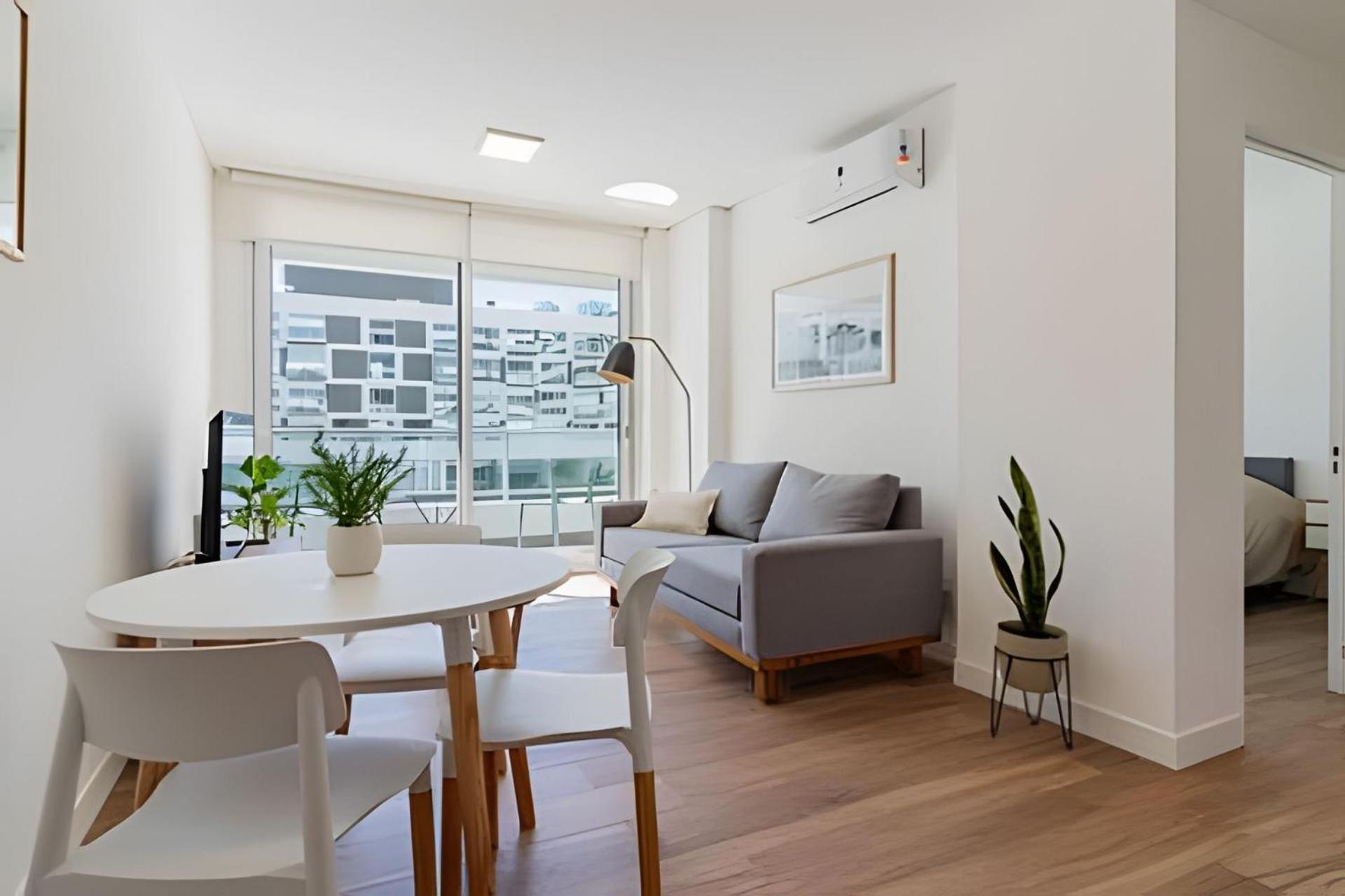 Holiday home Stunning 1br W/ Pool, Gym, & Sauna
