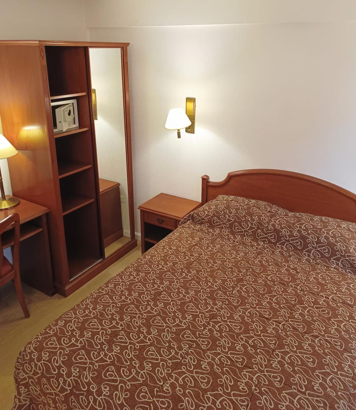 Atlas Tower Hotel Buenos Aires
