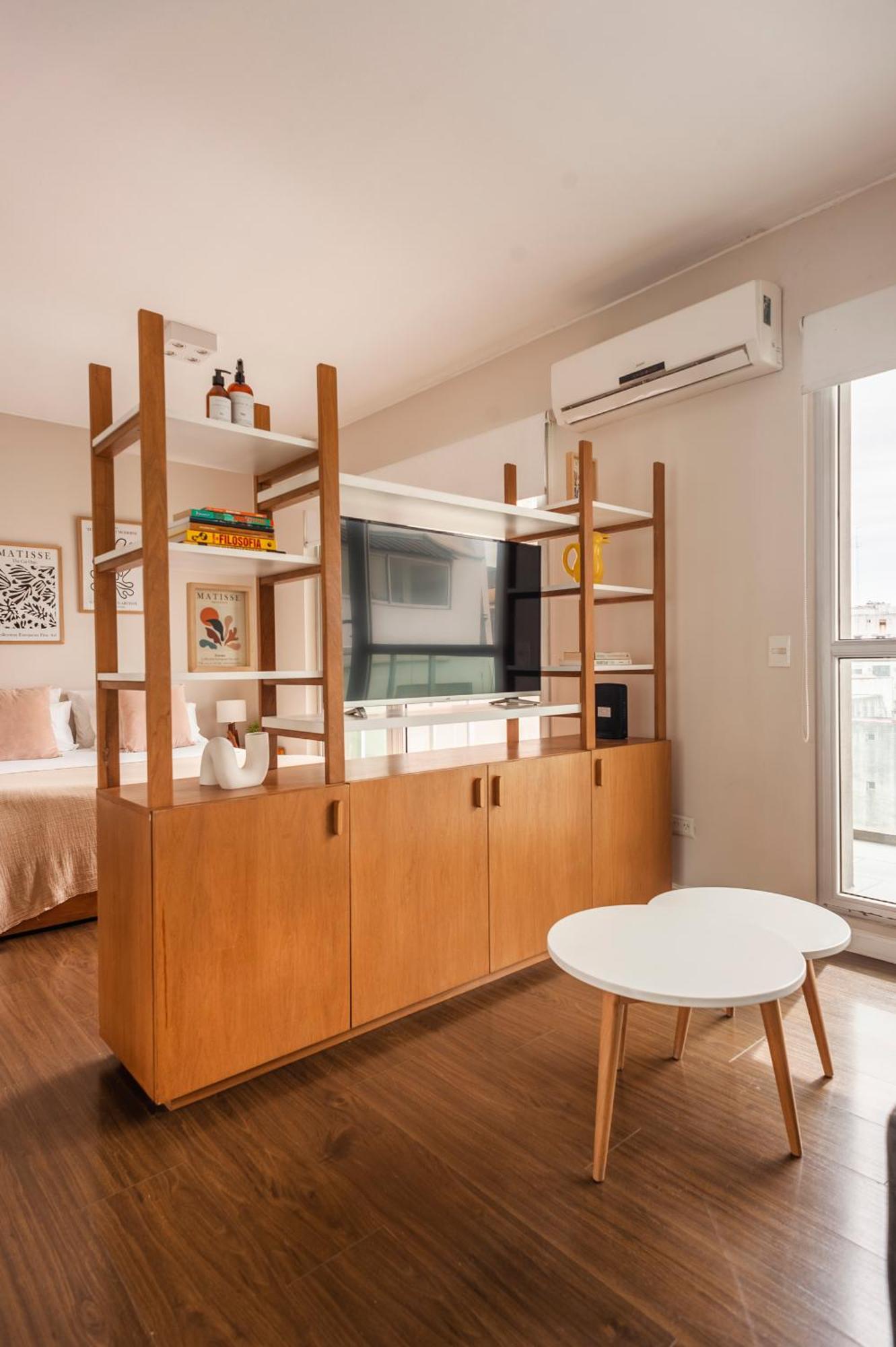 Live & Enjoy In Recoleta -12j- Buenos Aires