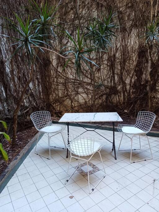 Espacioso Y Moderno Departamento Con Patio Buenos Aires