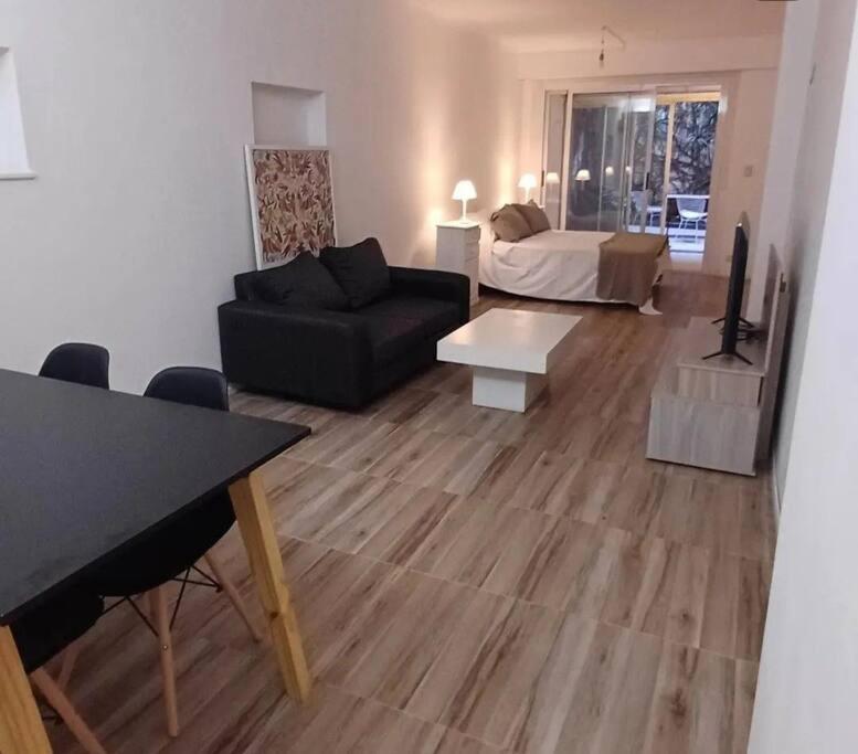 Apartment Espacioso Y Moderno Departamento Con Patio *