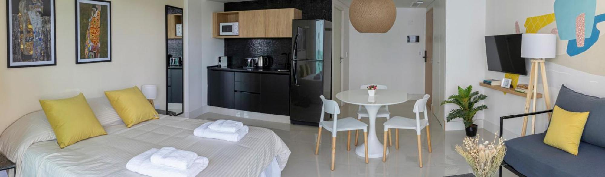 Fliphaus Armenia - Lux Lofts Botanico Apartment