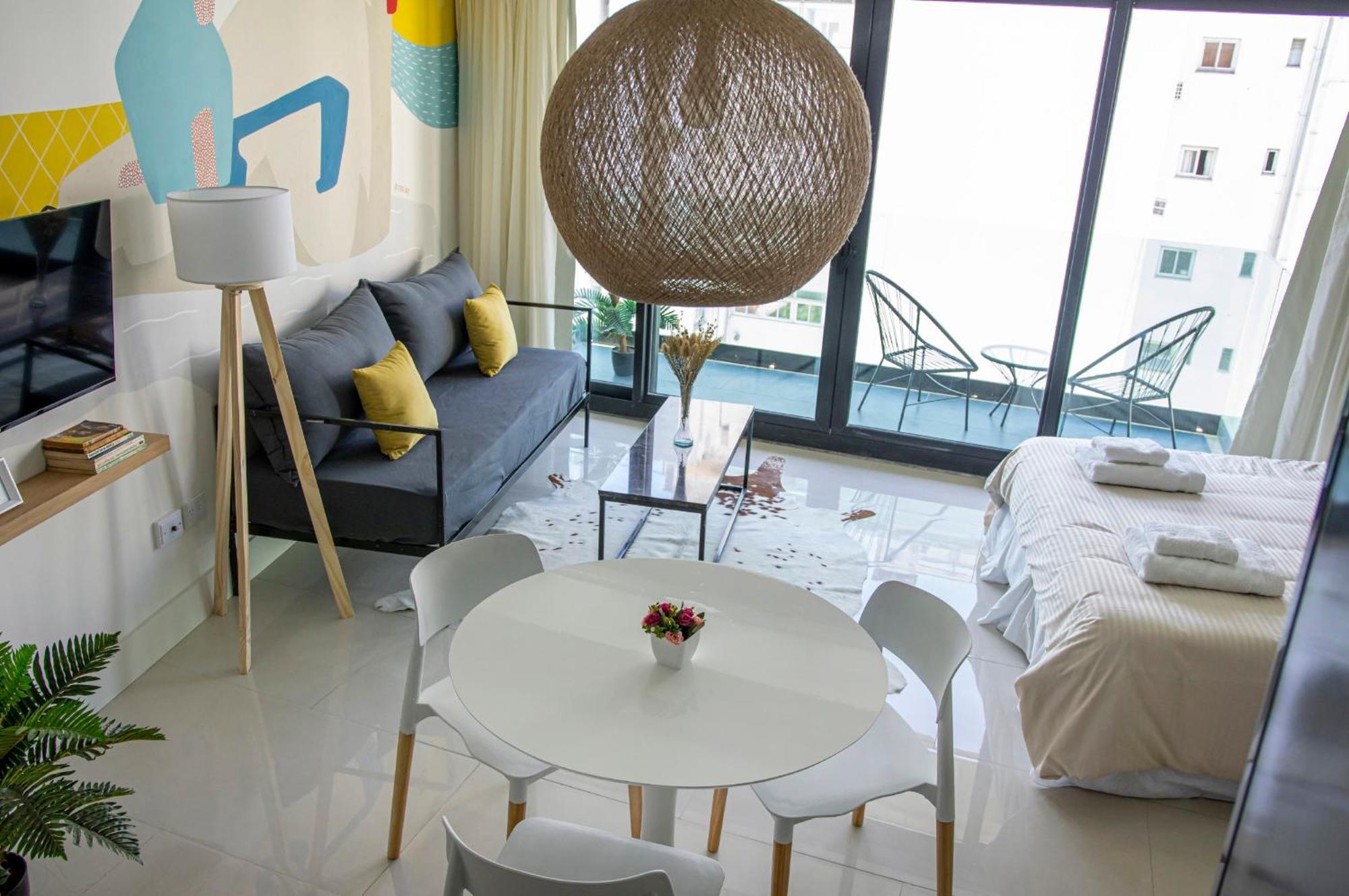 Fliphaus Armenia - Lux Lofts Botanico Apartment