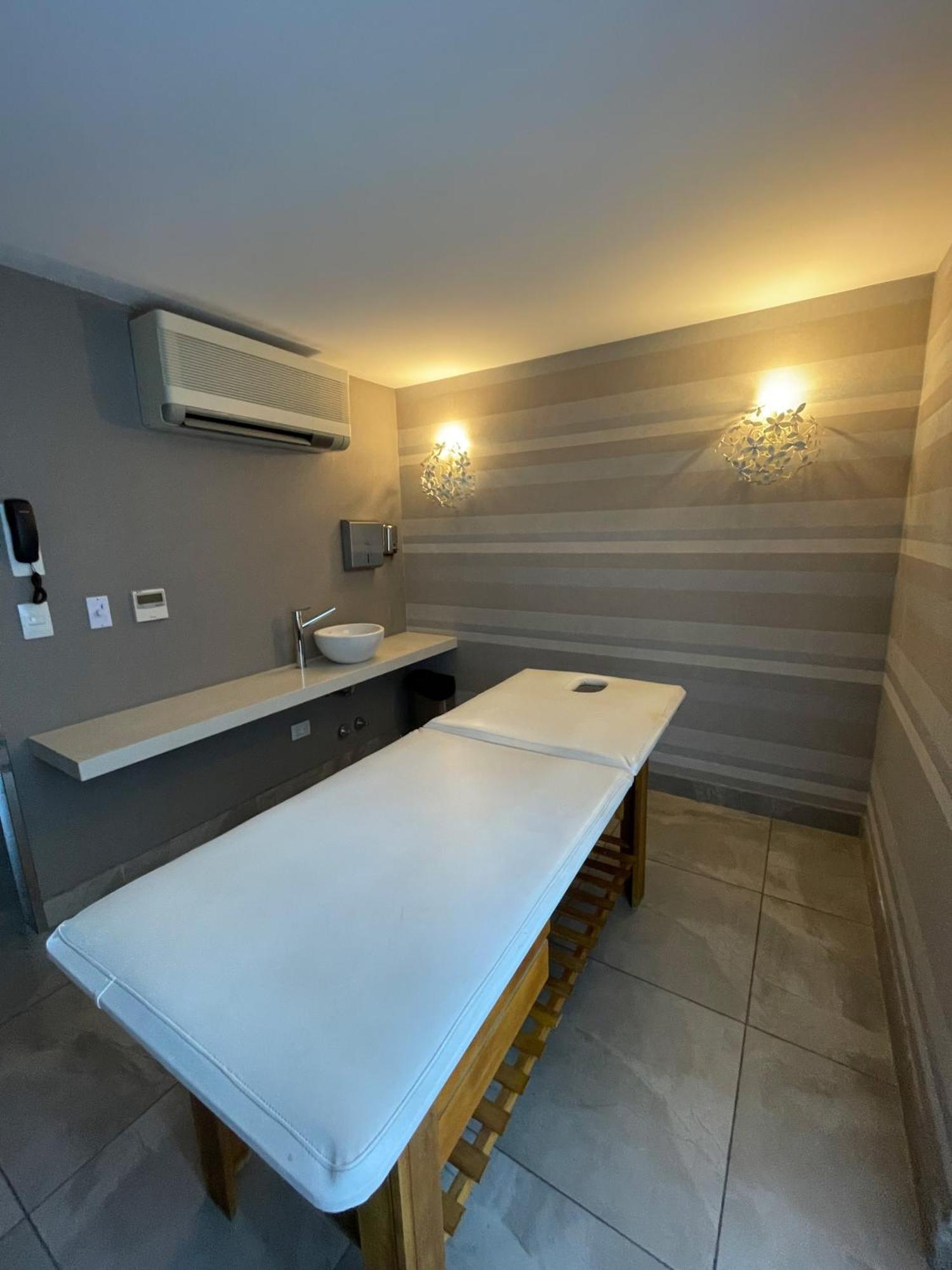Aparthotel Almarena Madero Urbano Affiliated By Melia Buenos Aires