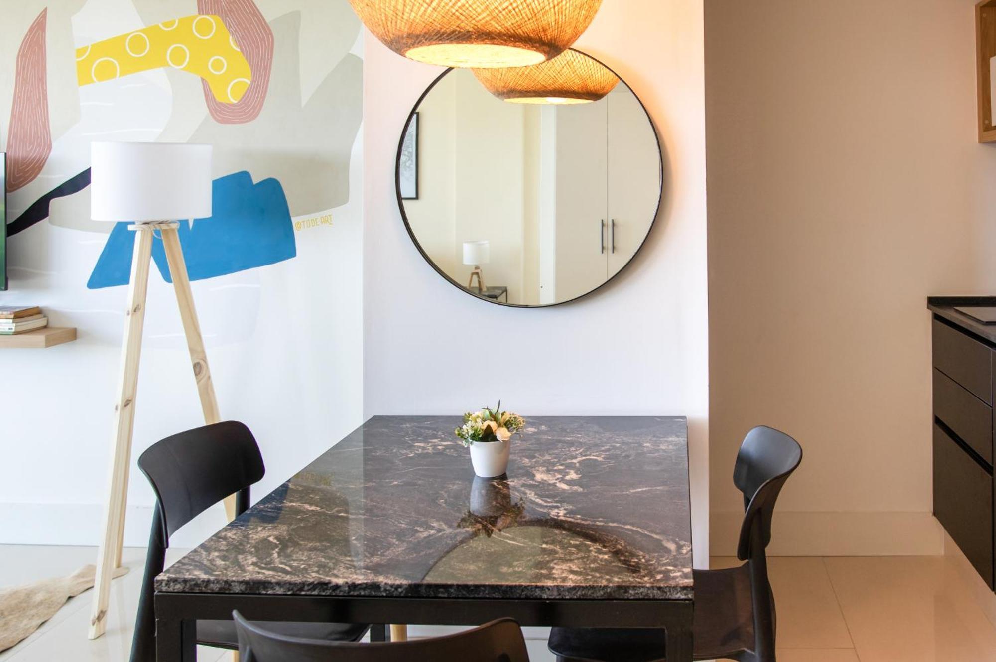 Fliphaus Armenia - Lux Lofts Botanico Apartment *