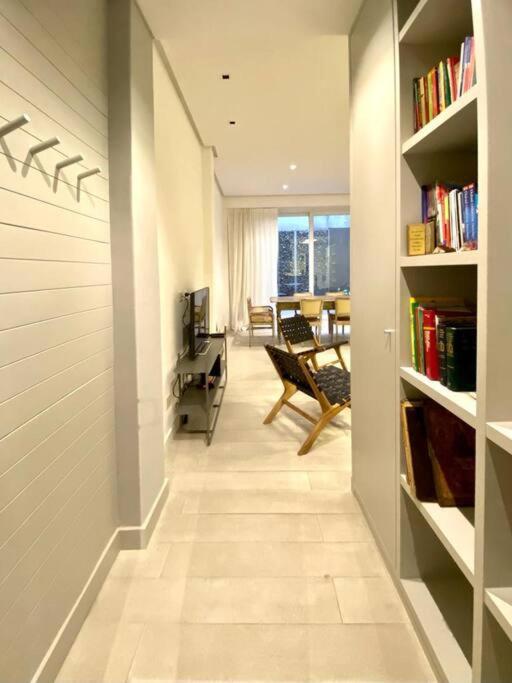 Hart - Rodriguez Pena Iii Apartment
