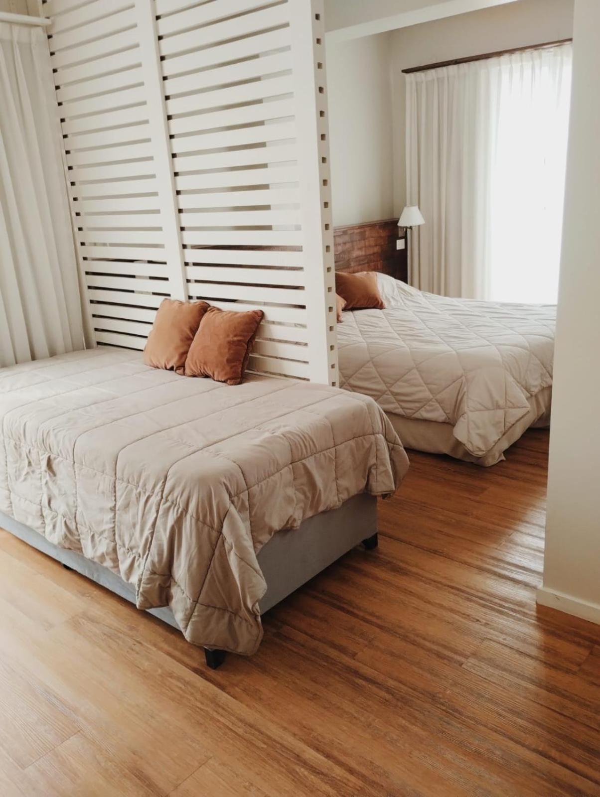 Syrah Suites *