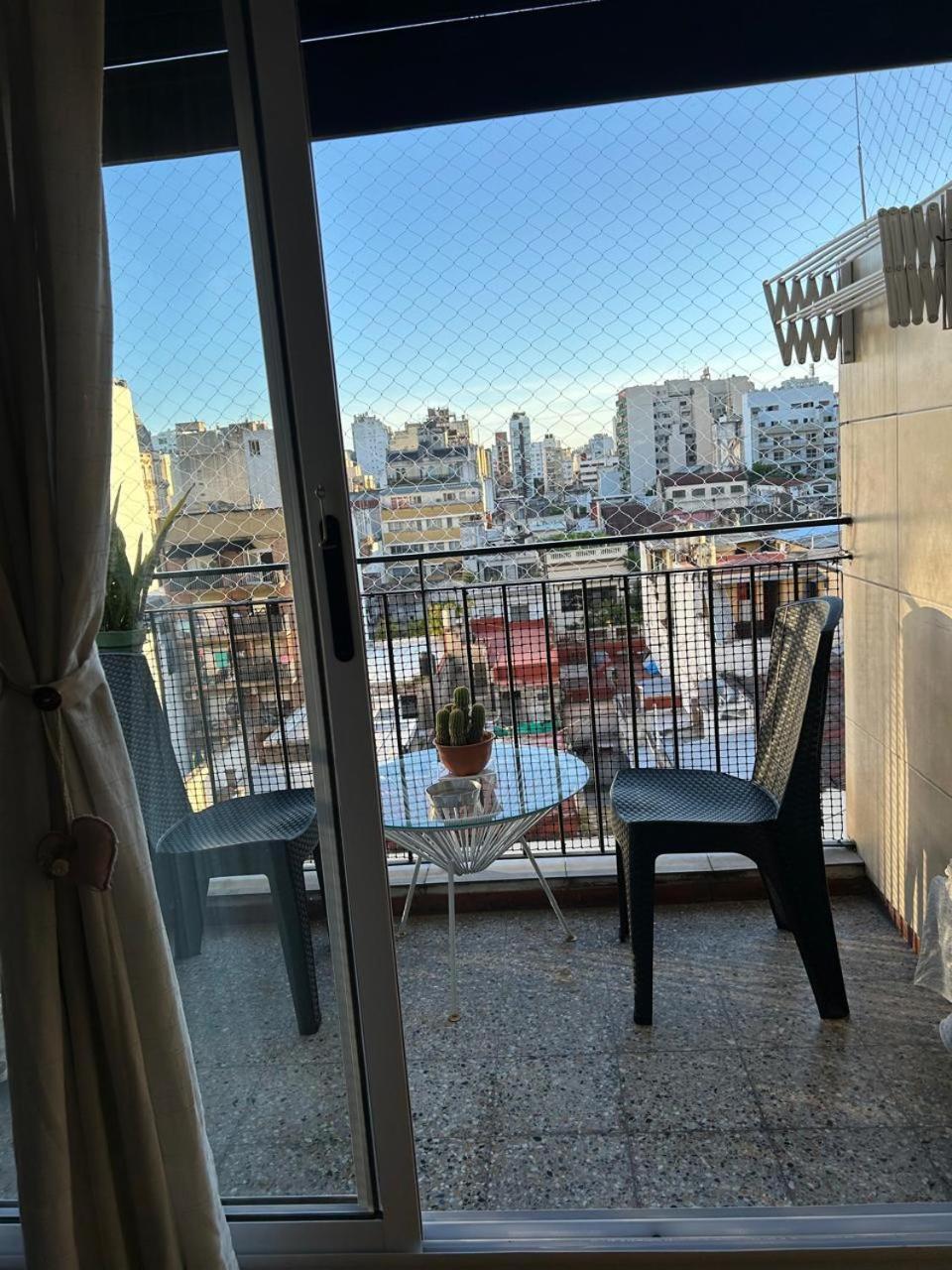 Centro De Buenos Aires, Fundacion Favaloro, Congreso De La Nacion Apartment