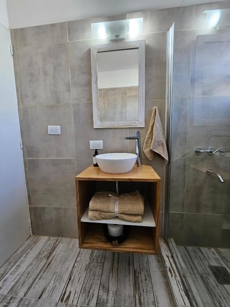 Apartamento Hermoso En Recoleta Con Piscina En Temporada - Excelente Ubicacion Buenos Aires