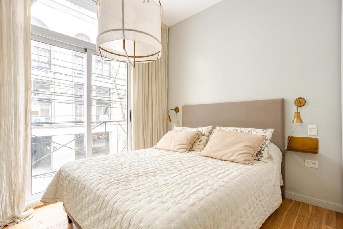 Apartment Refined Urban Oasis In Recoleta *