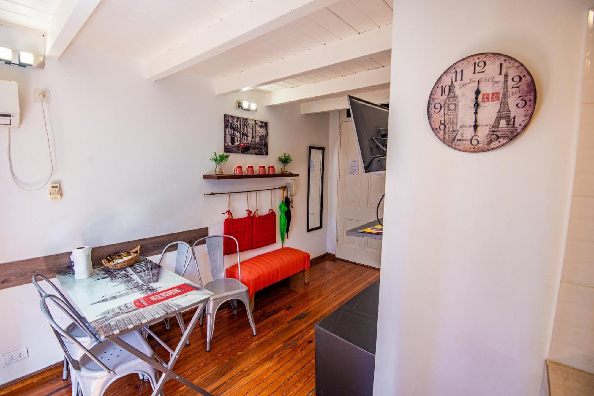 Apartment Duplex En Centro Historico Y Turistico Sobre Av. De Mayo