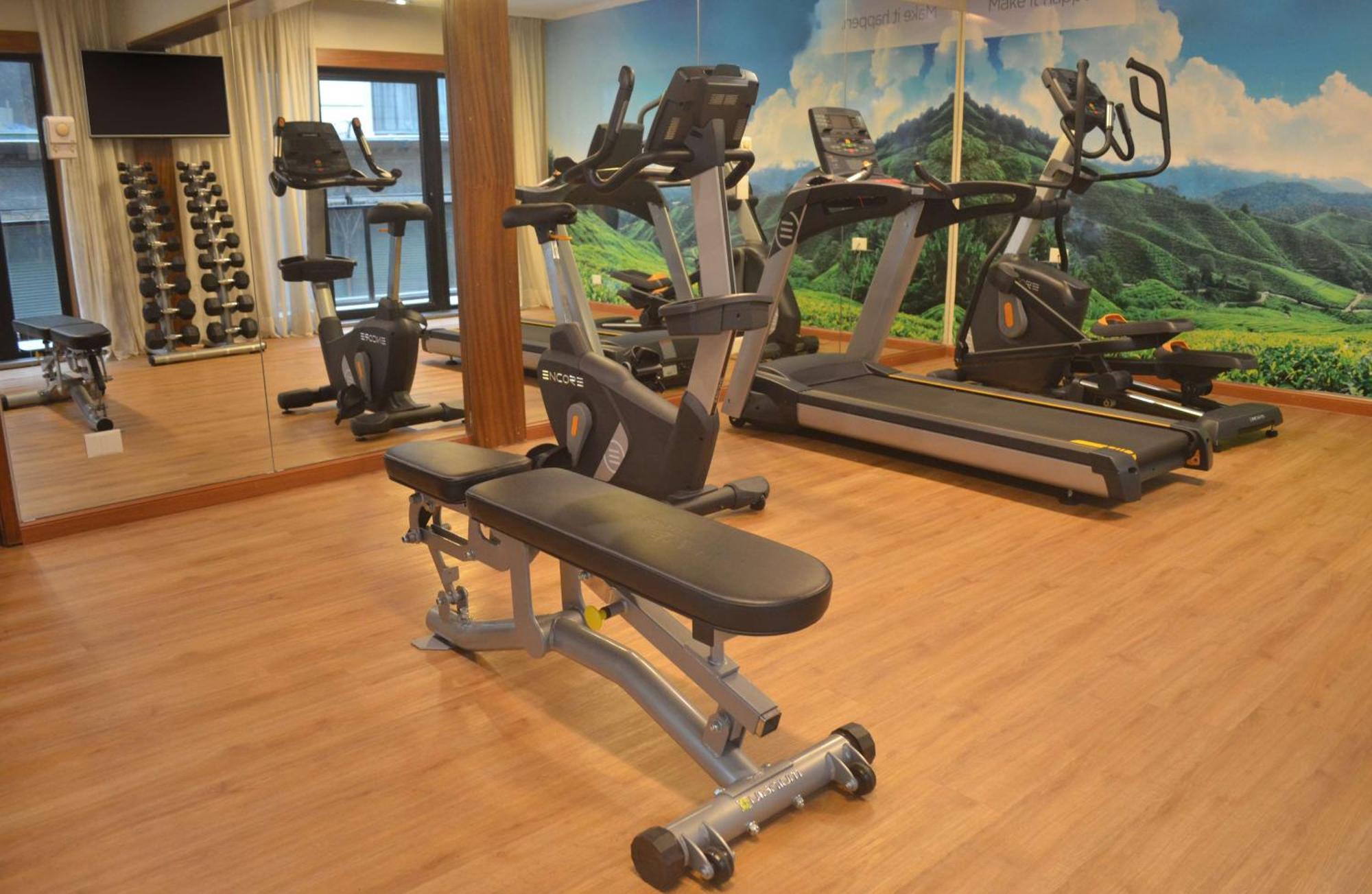 Nh Florida Hotel 4*