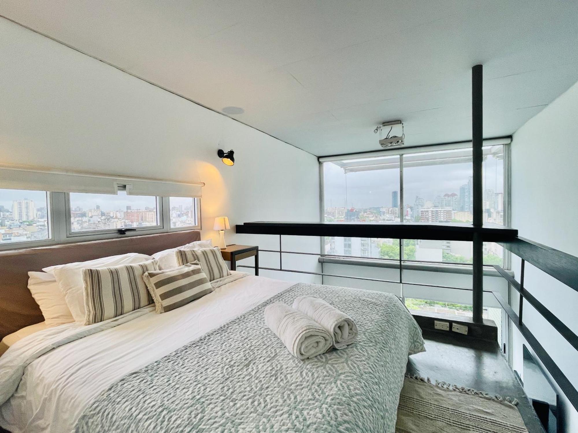 Hollywood & Lofts Apartment *