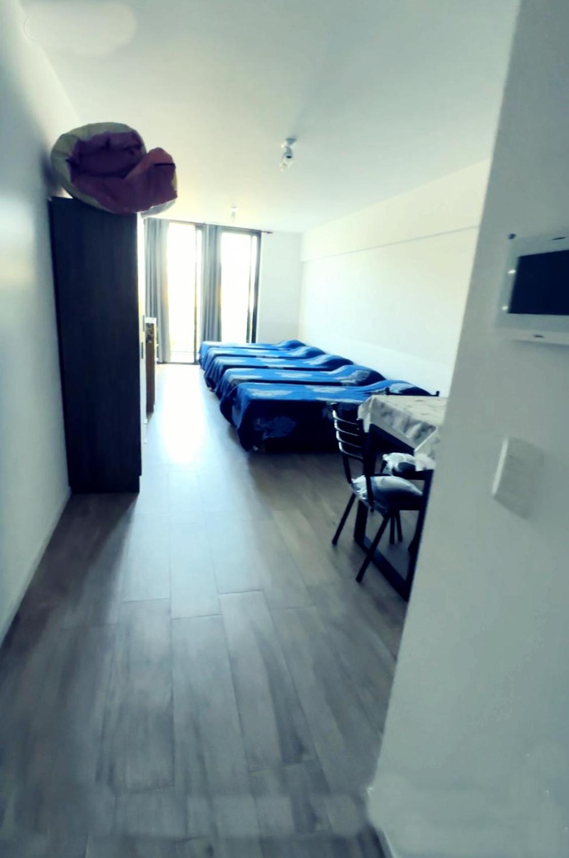Apartment River Plate, Movistar Arena, Embajada