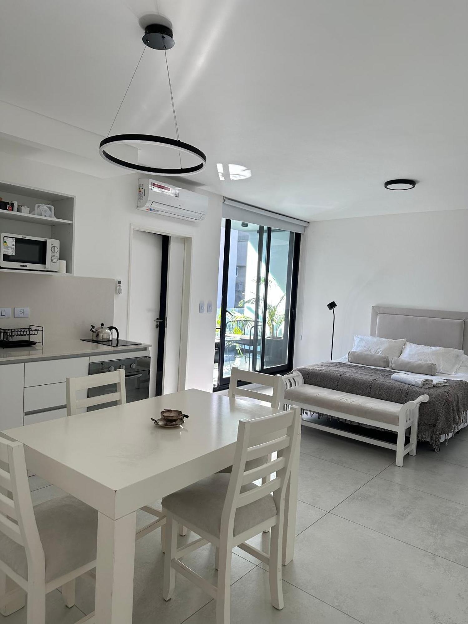 Humboldt Apartment *