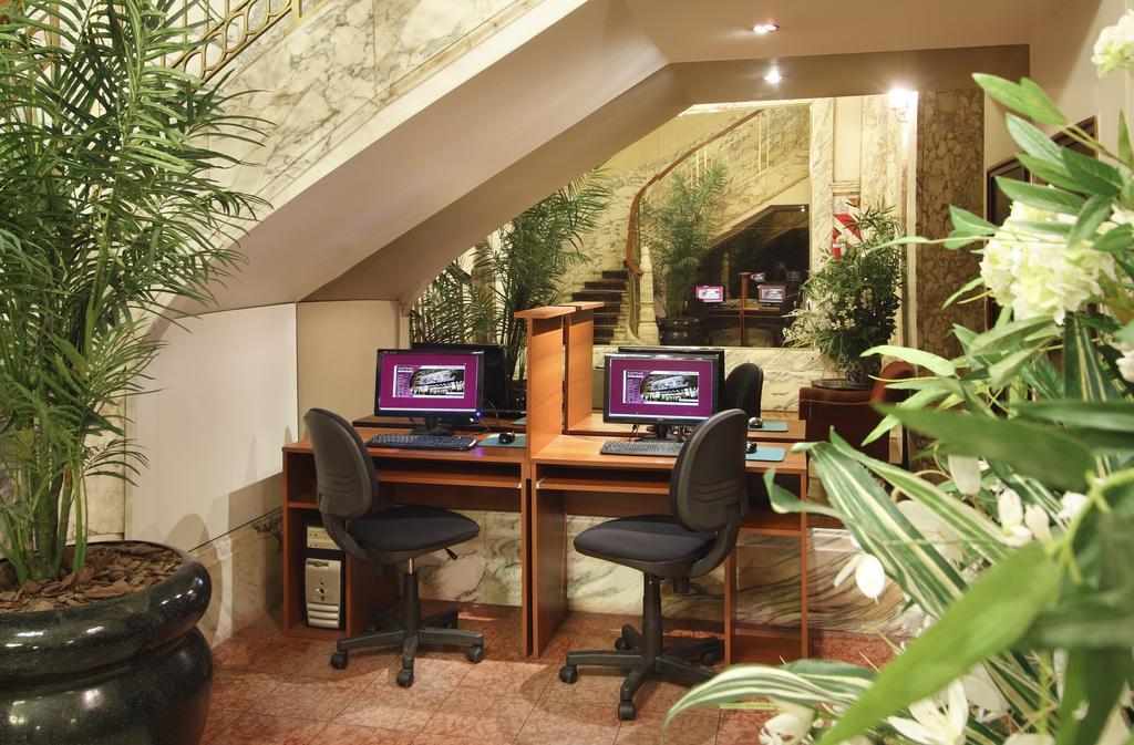 Hotel Castelar & 4*