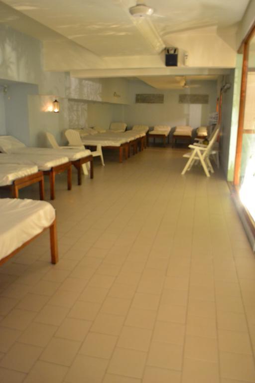 Castelar & 4* Ciudad Autónoma de Buenos Aires