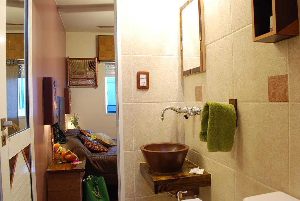 Odeon Hotel *