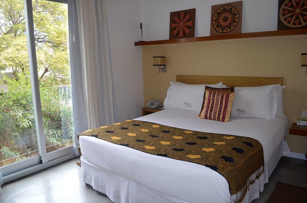 Hotel Mine