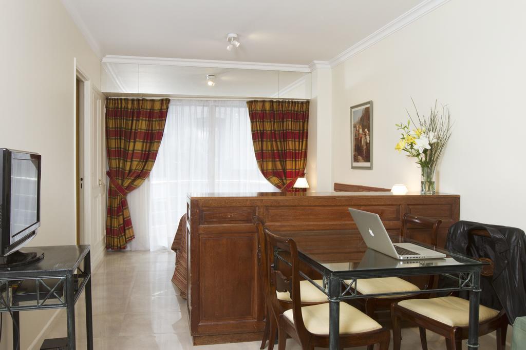 Mayla Apartment *