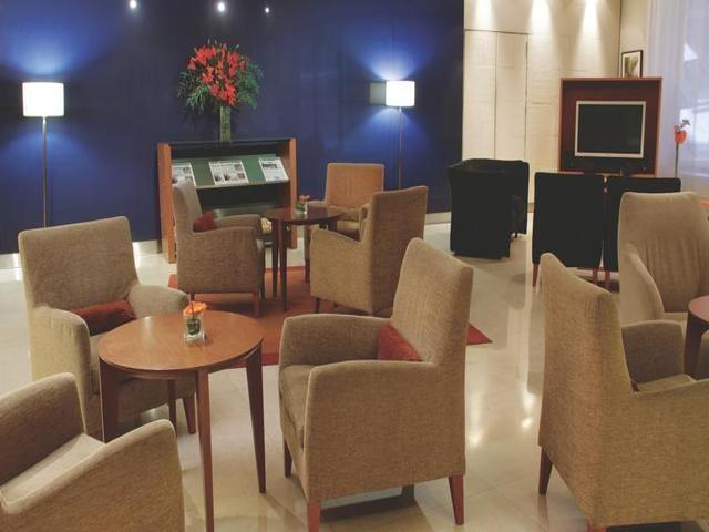 Hotel Nh Florida 4*