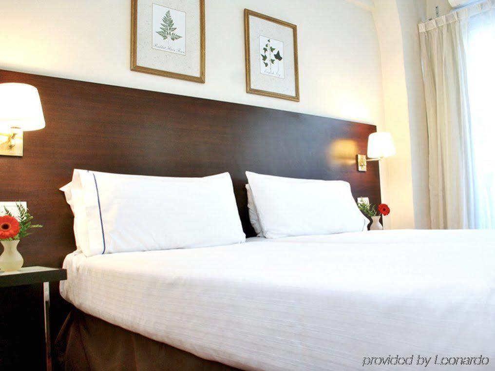 Concorde Hotel 3*