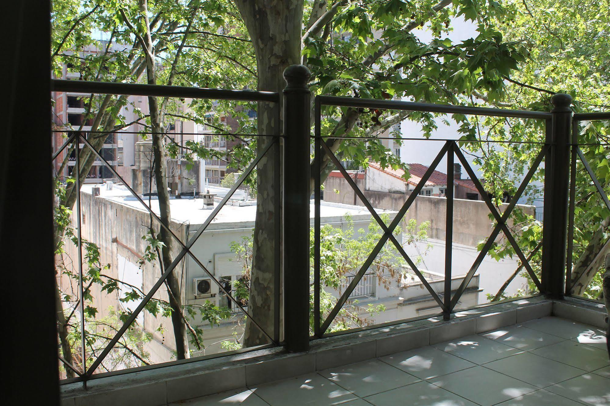 Laprida * Buenos Aires