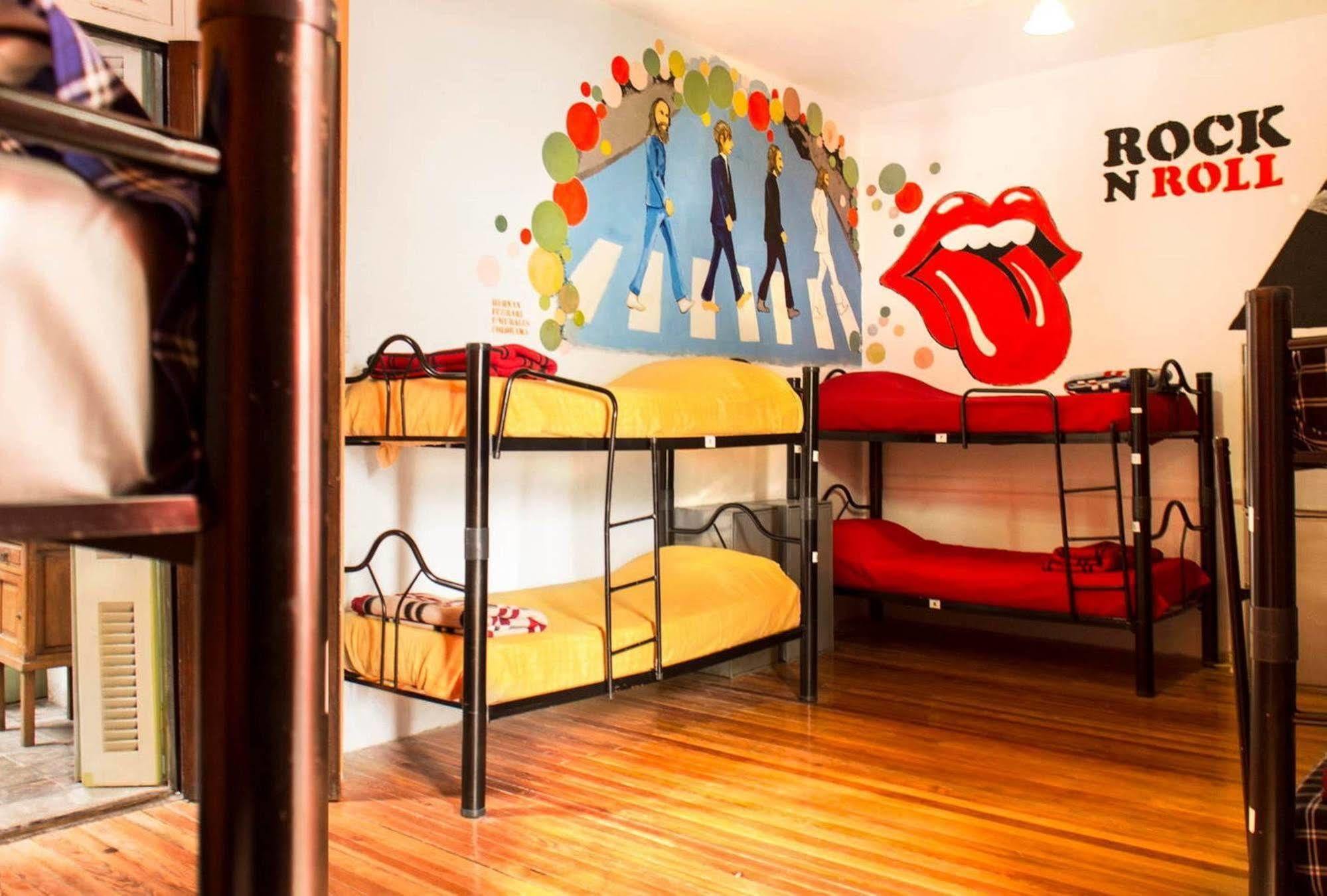 Play Soho Hostel Buenos Aires