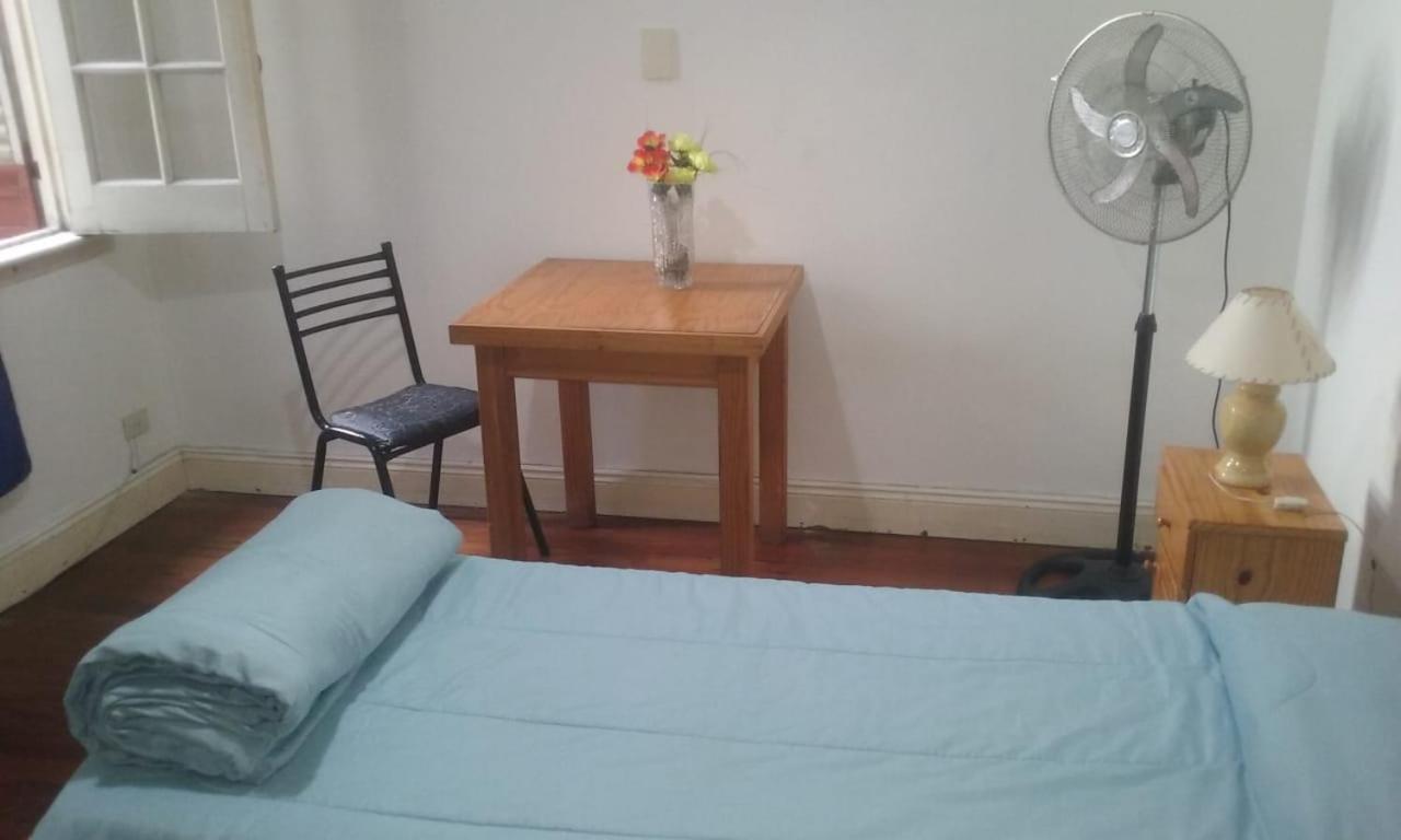 Habitac Indiv Casa De Familia, Flores Privatunterkunft Buenos Aires