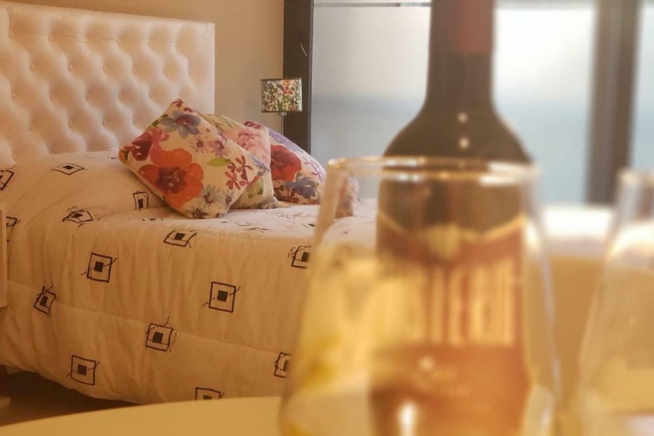 Soy Carlos, Te Espero En Palermo * Buenos Aires
