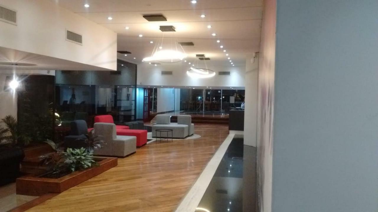 Suipacha Suites *