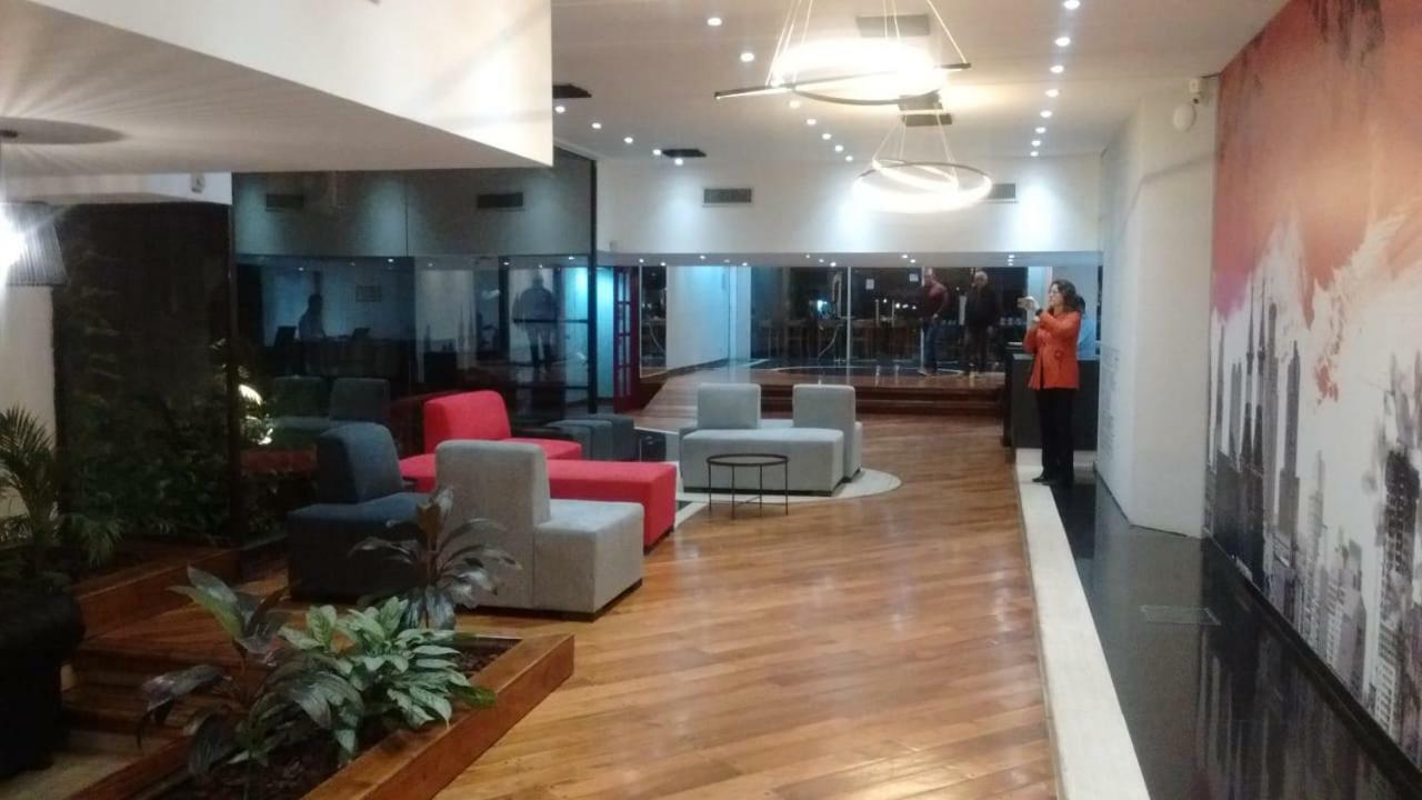Aparthotel Suipacha Suites