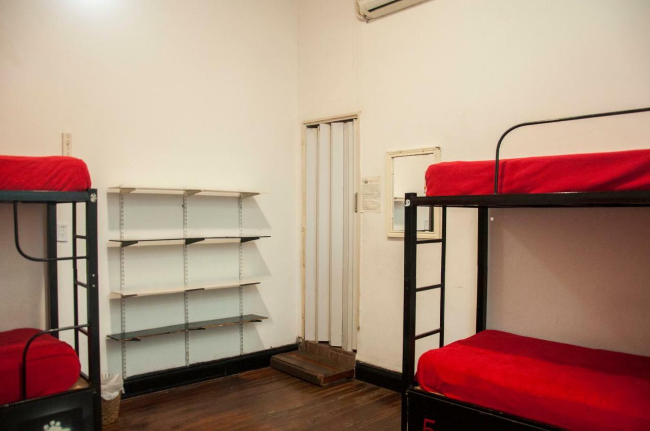 Hostel Ideal Center