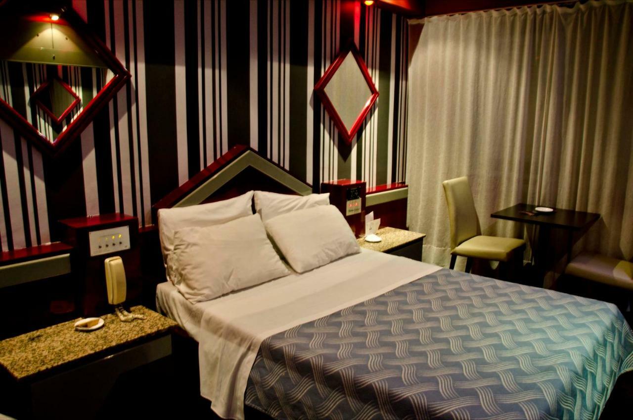 Cedro Azul Love hotel *