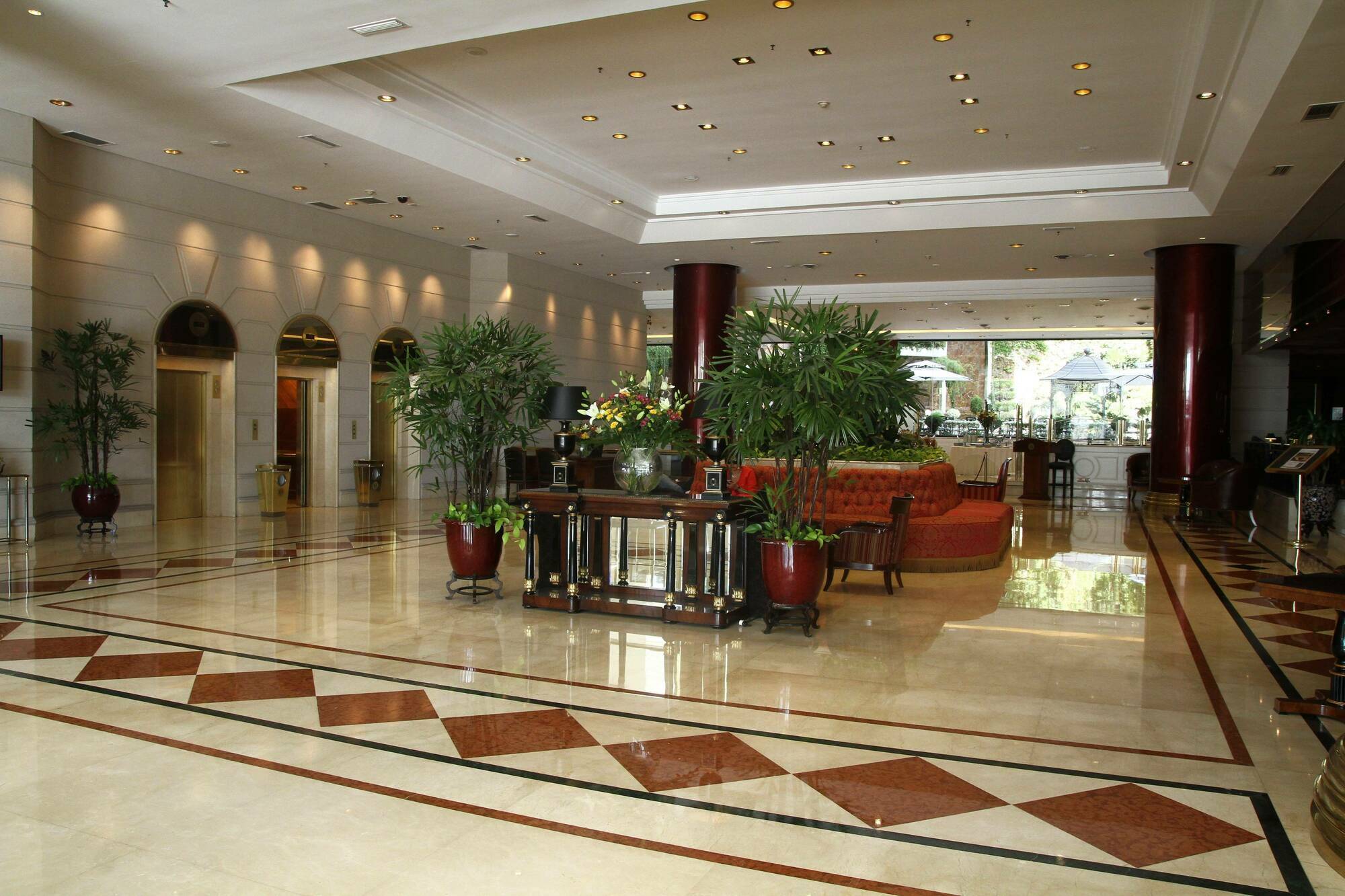 Emperador 5*