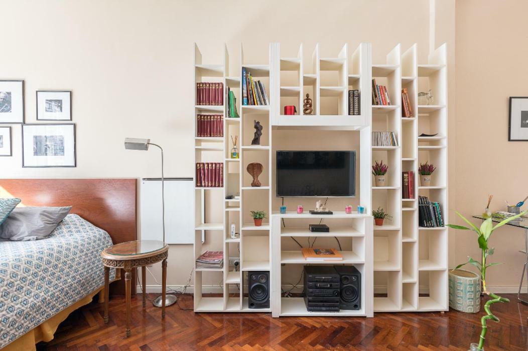 Apartamento Centrico, Calido Y Moderno -departamento En Ba