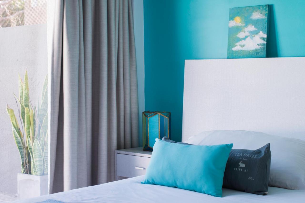 Hotel Soho Point 3*