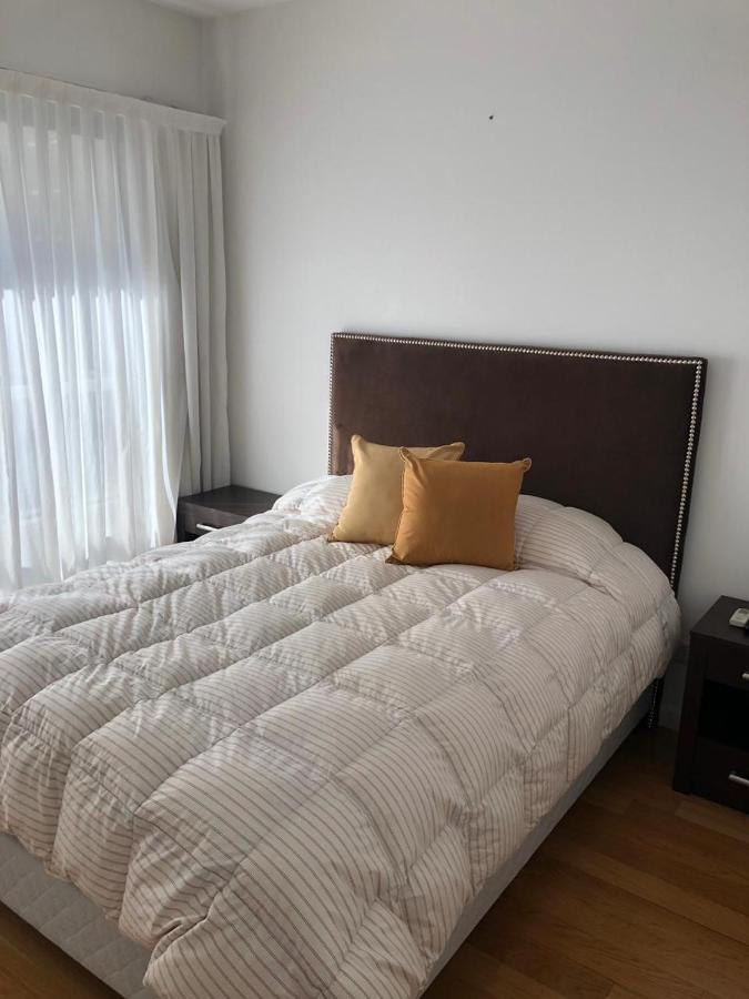 Live Palermo Hollywood - 1 * Buenos Aires